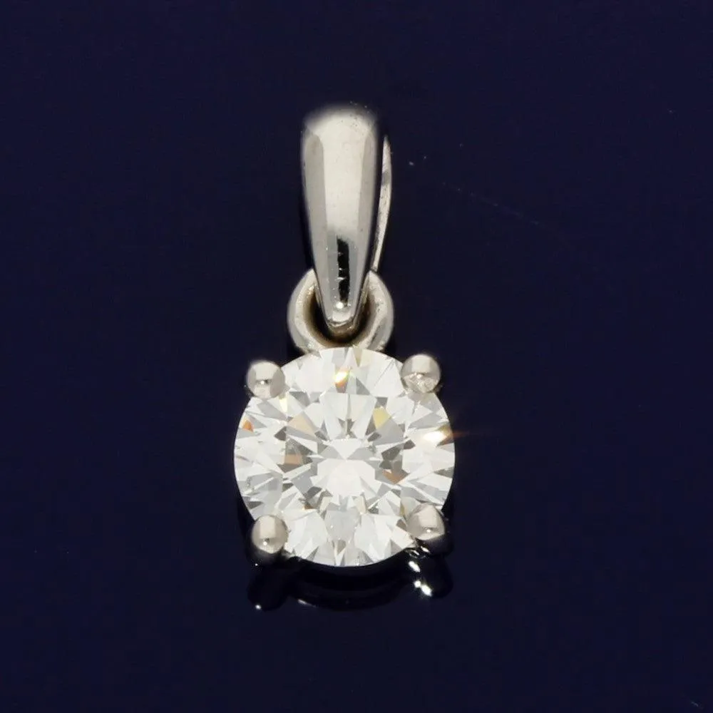 18ct White Gold Certificated 0.50ct Diamond Pendant