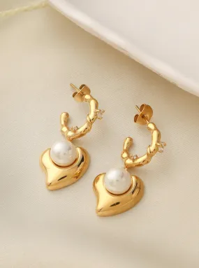 Aurum Pearl Heart Earrings