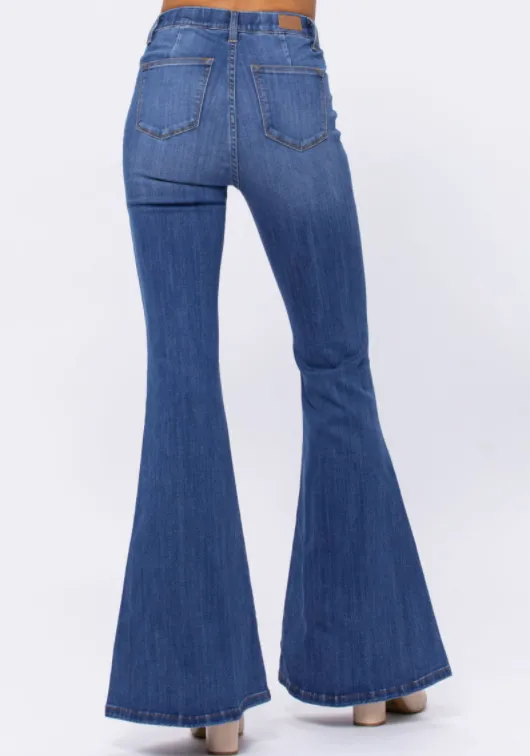 Flare for the Dramatic Judy Blue Jeans