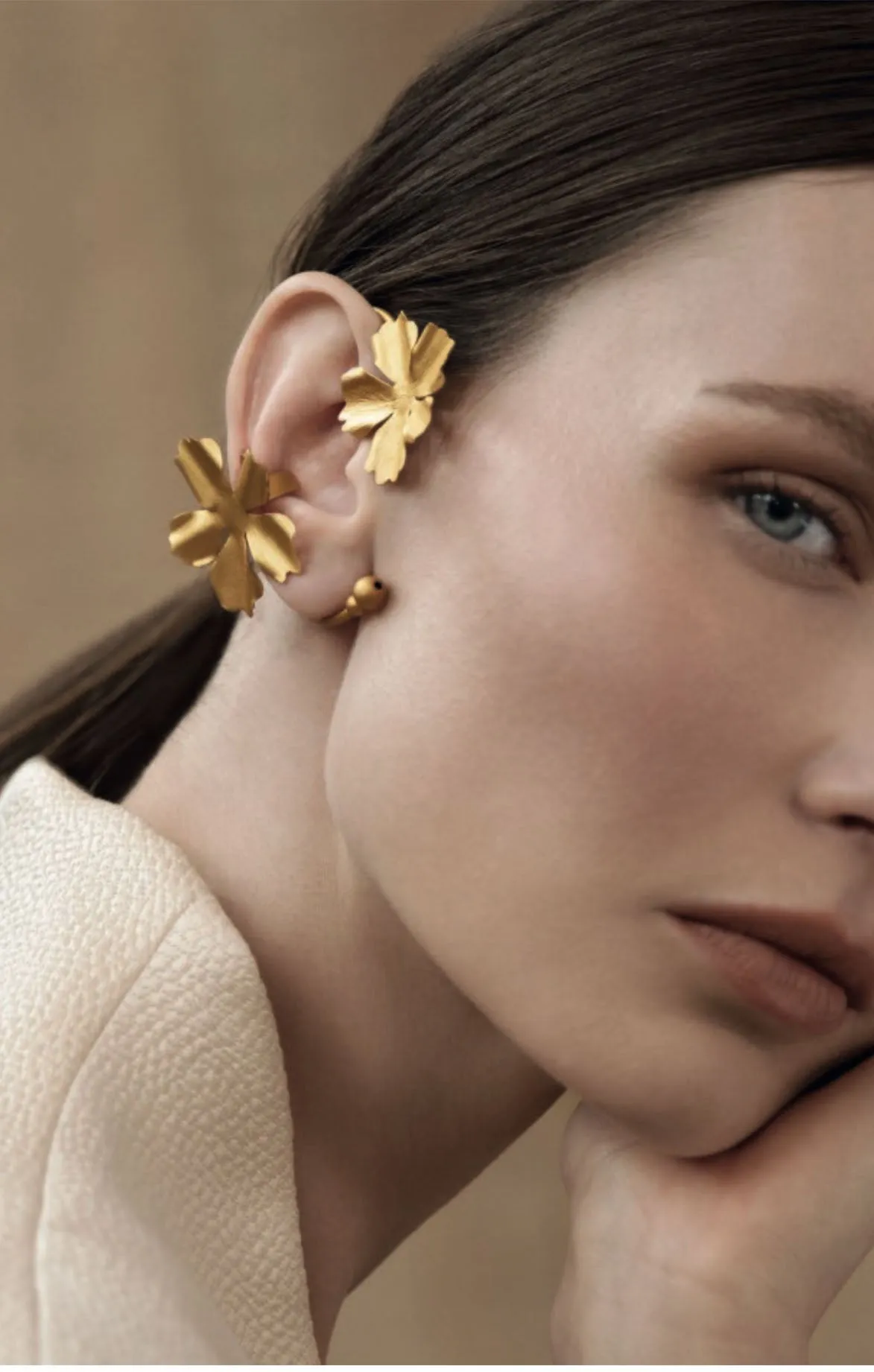 Matte Gold Mini Samoa Ear-cuff