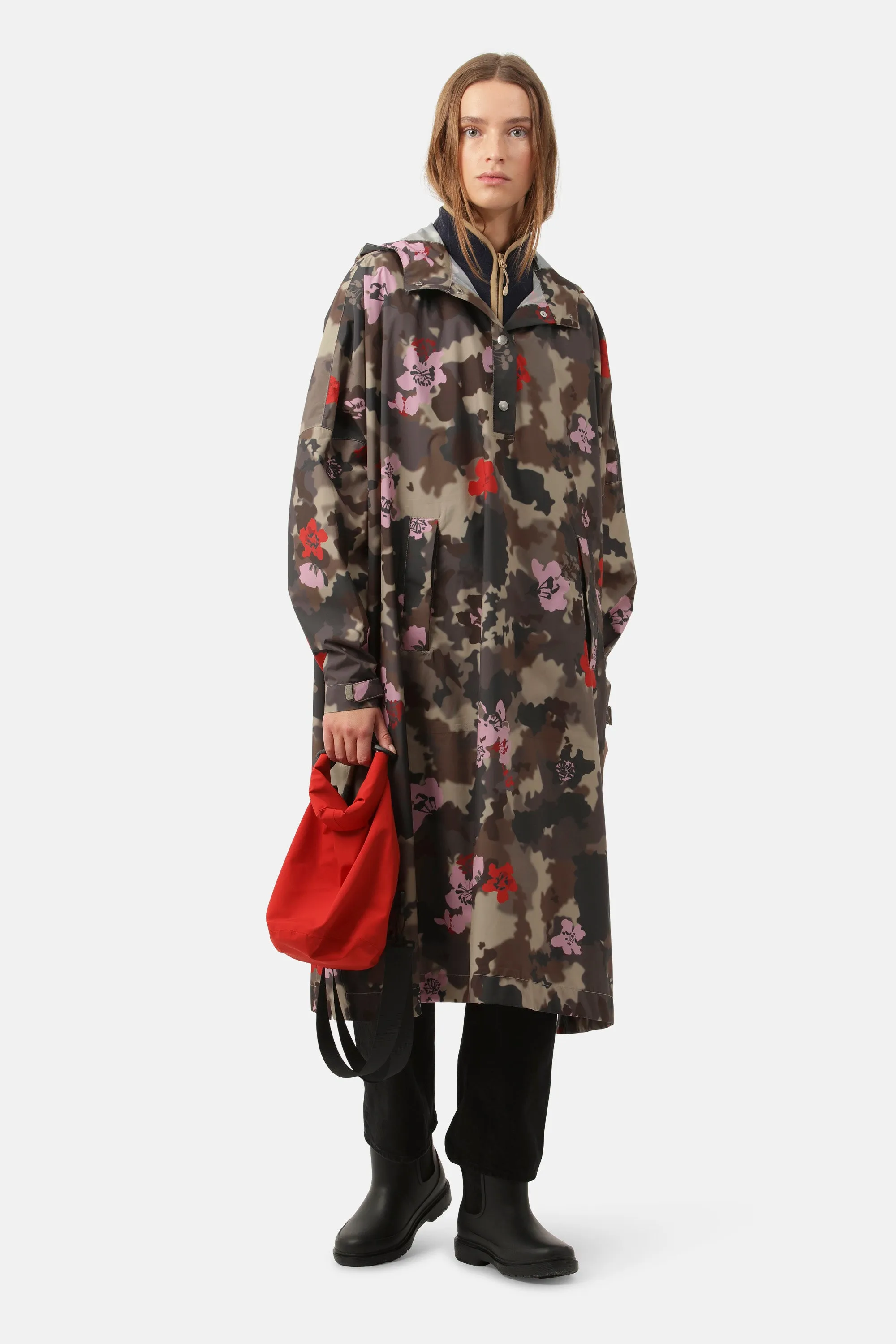 Poncho w. Sleeves - Floral Camo