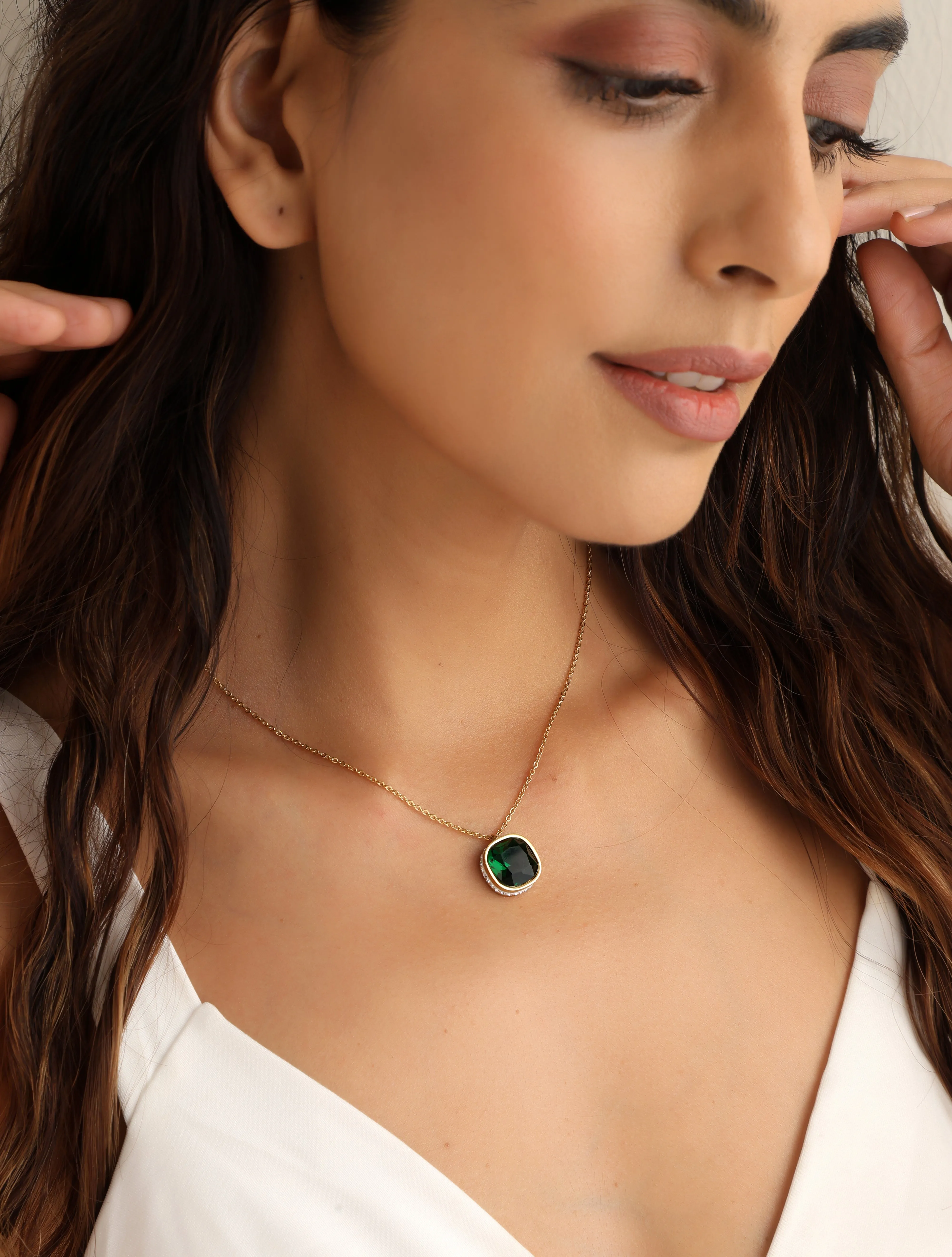 Roche Emerald Necklace