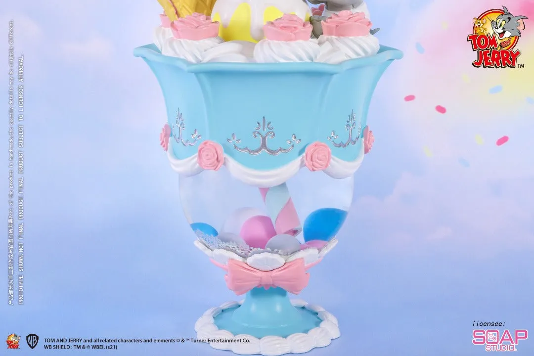 Soap Studio CA307 Tom and Jerry: Candy Parfait Snow Globe